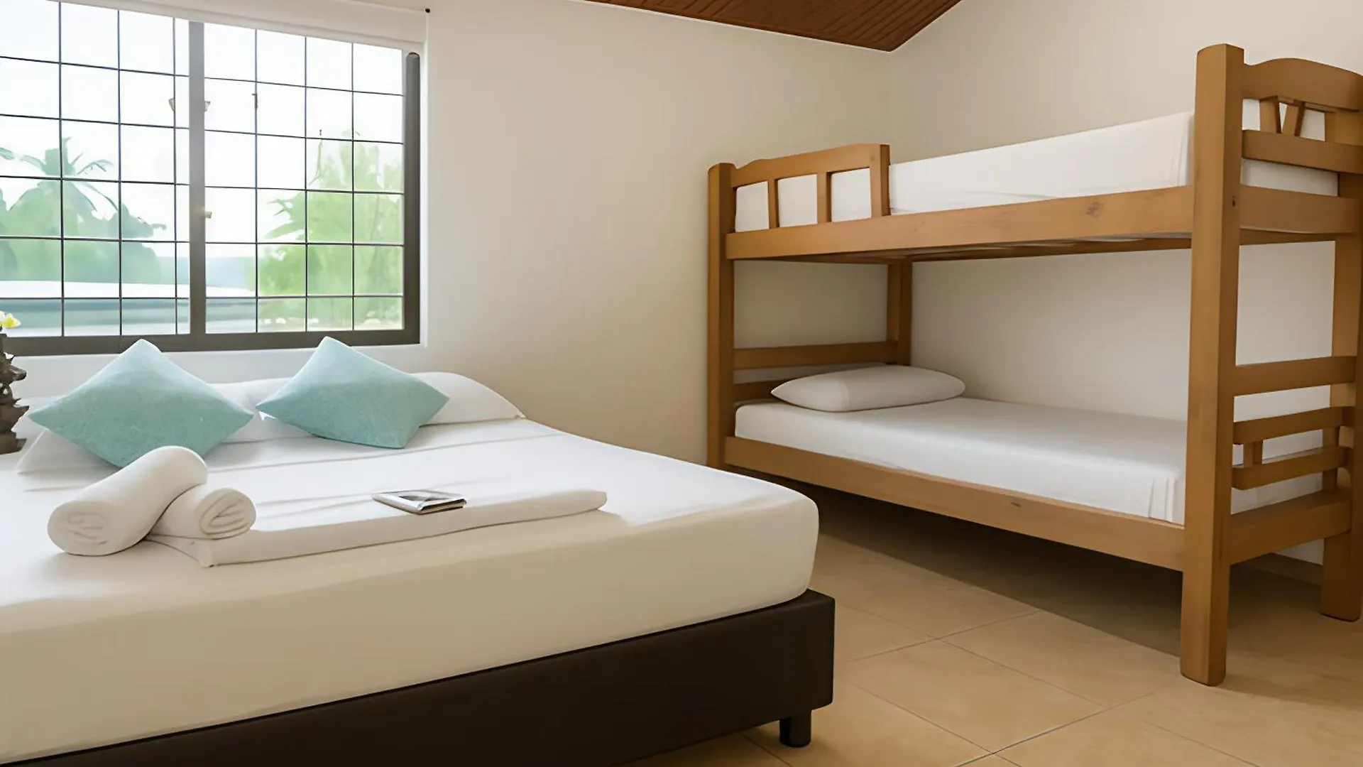 ** Otel Mucho Lo Bueno - Hostel House Santa Marta Kolombiya